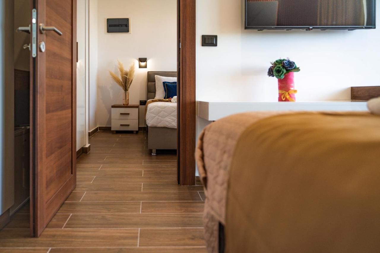 Hotel Lajka Luxury Ulcinj Eksteriør bilde