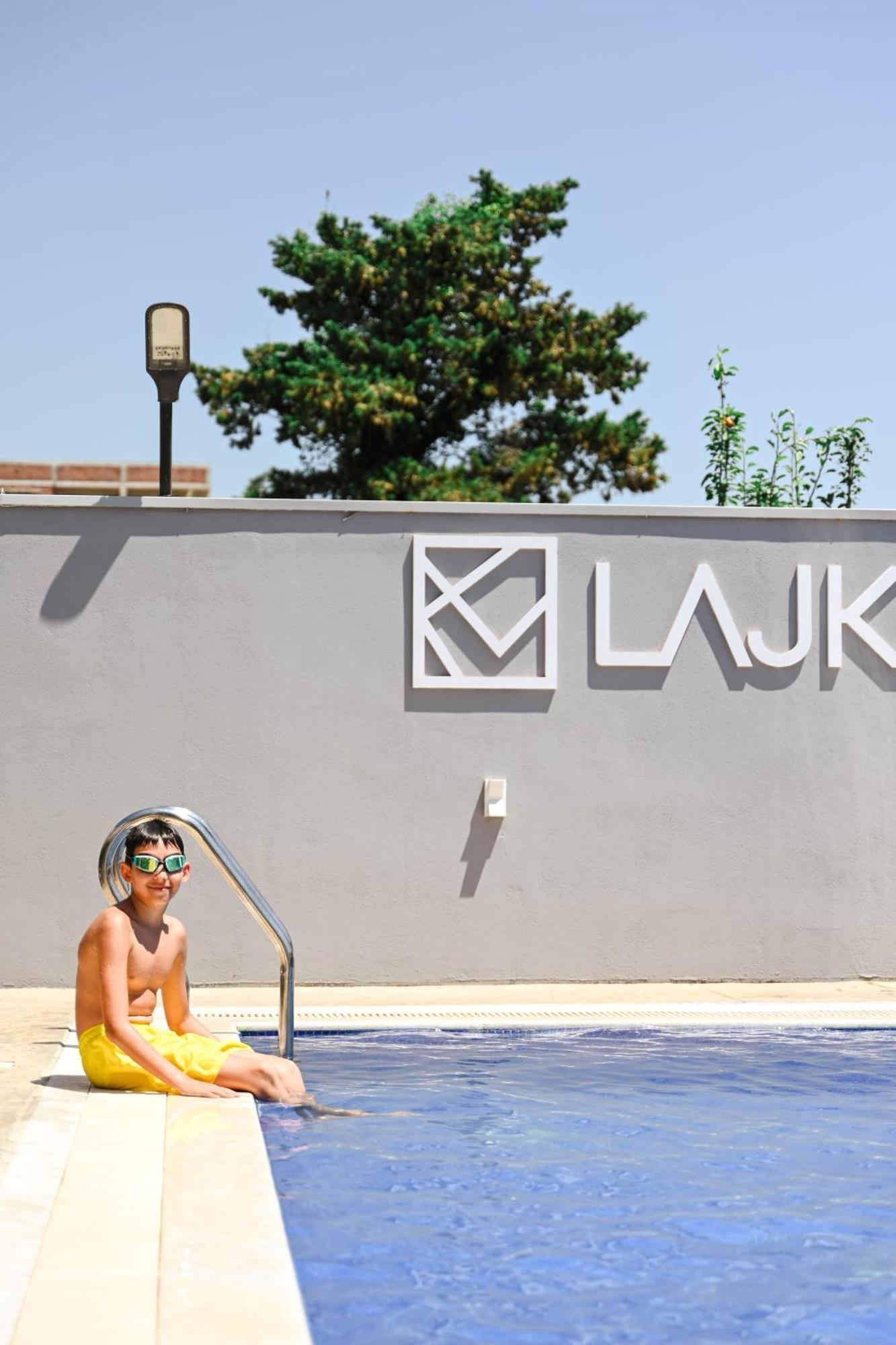 Hotel Lajka Luxury Ulcinj Eksteriør bilde